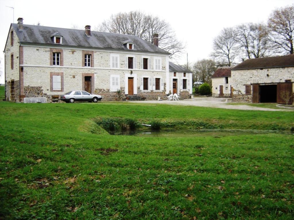 Moulin Des Arts Bed & Breakfast Beauvoir  Exterior photo